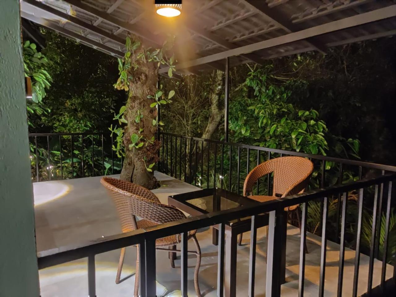 The Mountain Shades Resort Madikeri Exterior photo