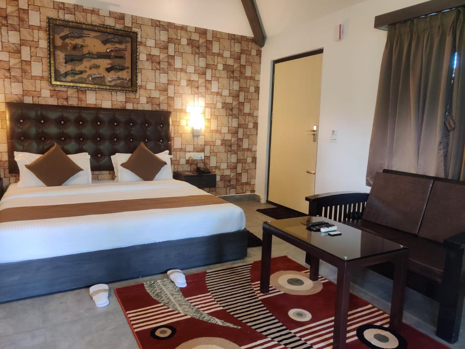 The Mountain Shades Resort Madikeri Exterior photo