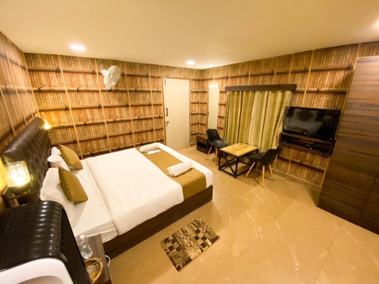 The Mountain Shades Resort Madikeri Exterior photo