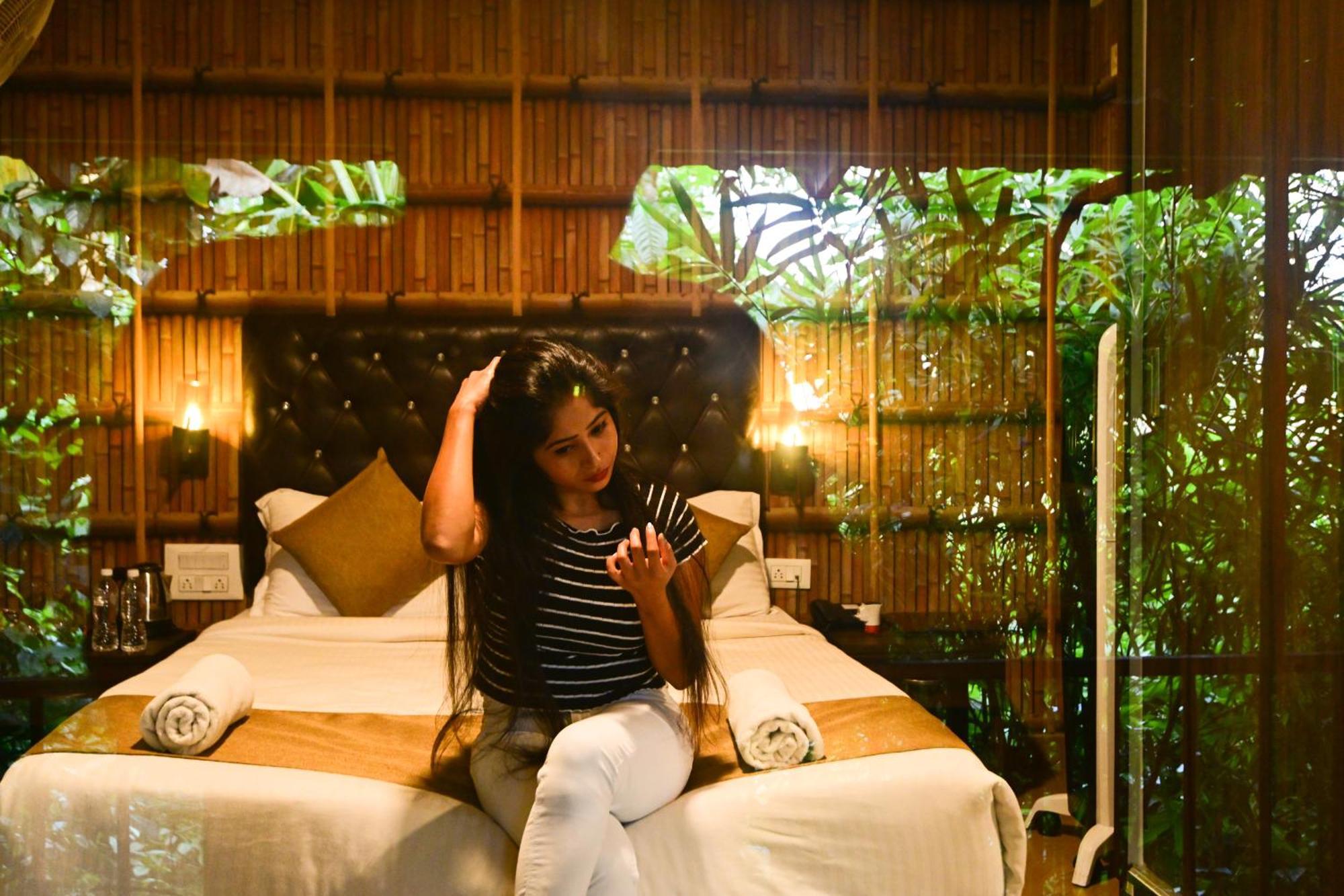 The Mountain Shades Resort Madikeri Exterior photo
